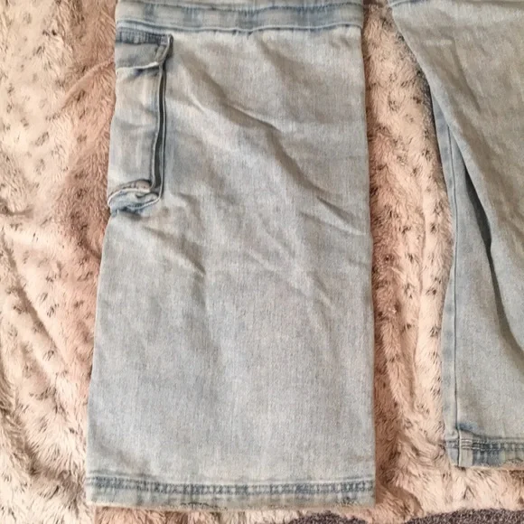 PacSun 90’s Baggy Cargo Zip Off Jeans - Picture 9 of 14